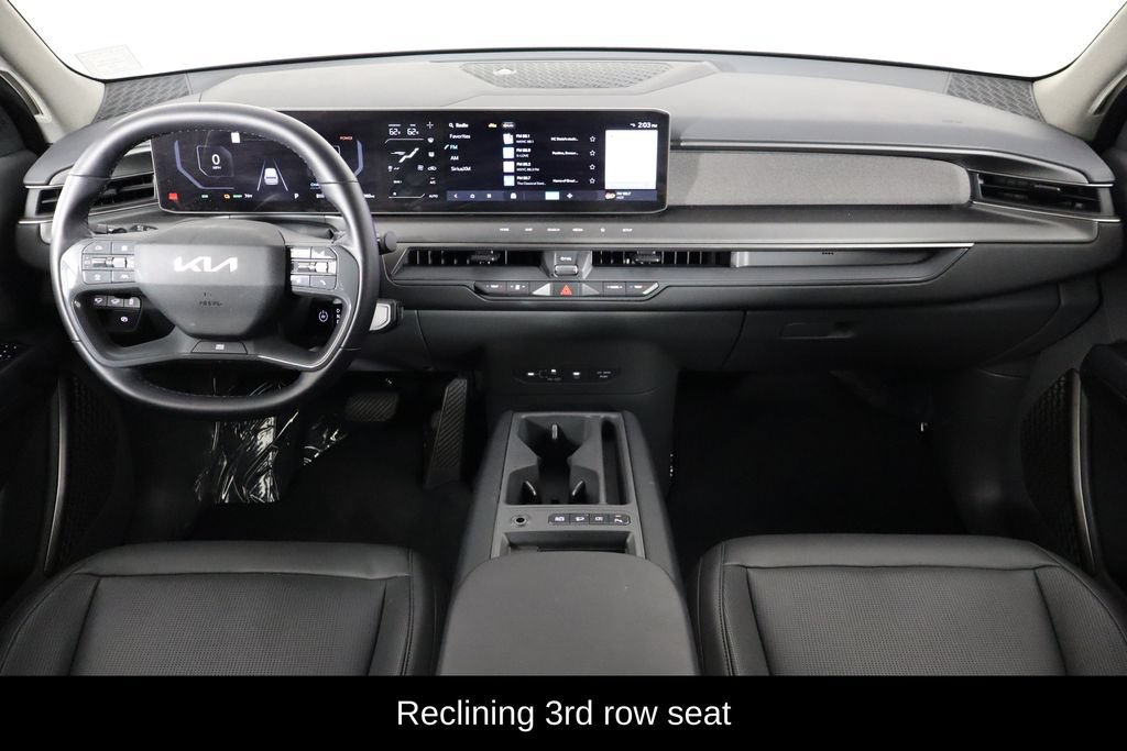 Used 2024 Kia EV9 Light Long Range RWD image 13