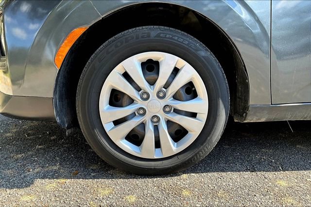 Used 2020 Kia Soul LX image 29