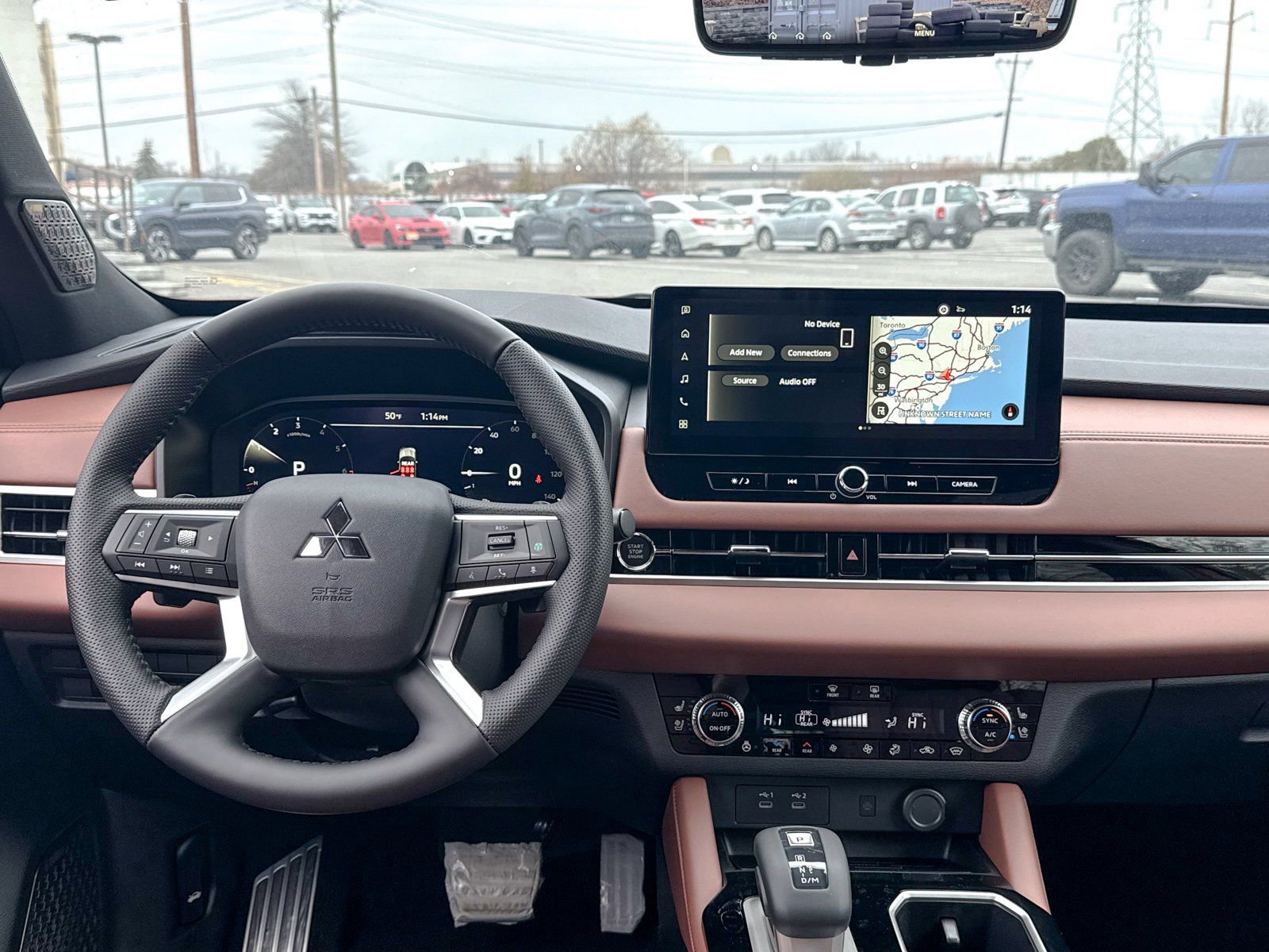 New 2025 Mitsubishi Outlander SEL image 28