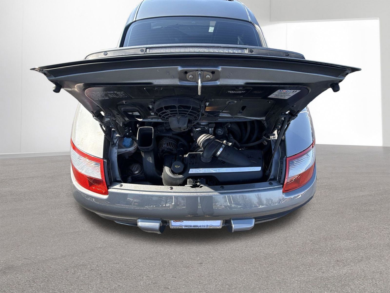 Used 2008 Porsche 911 Carrera image 25