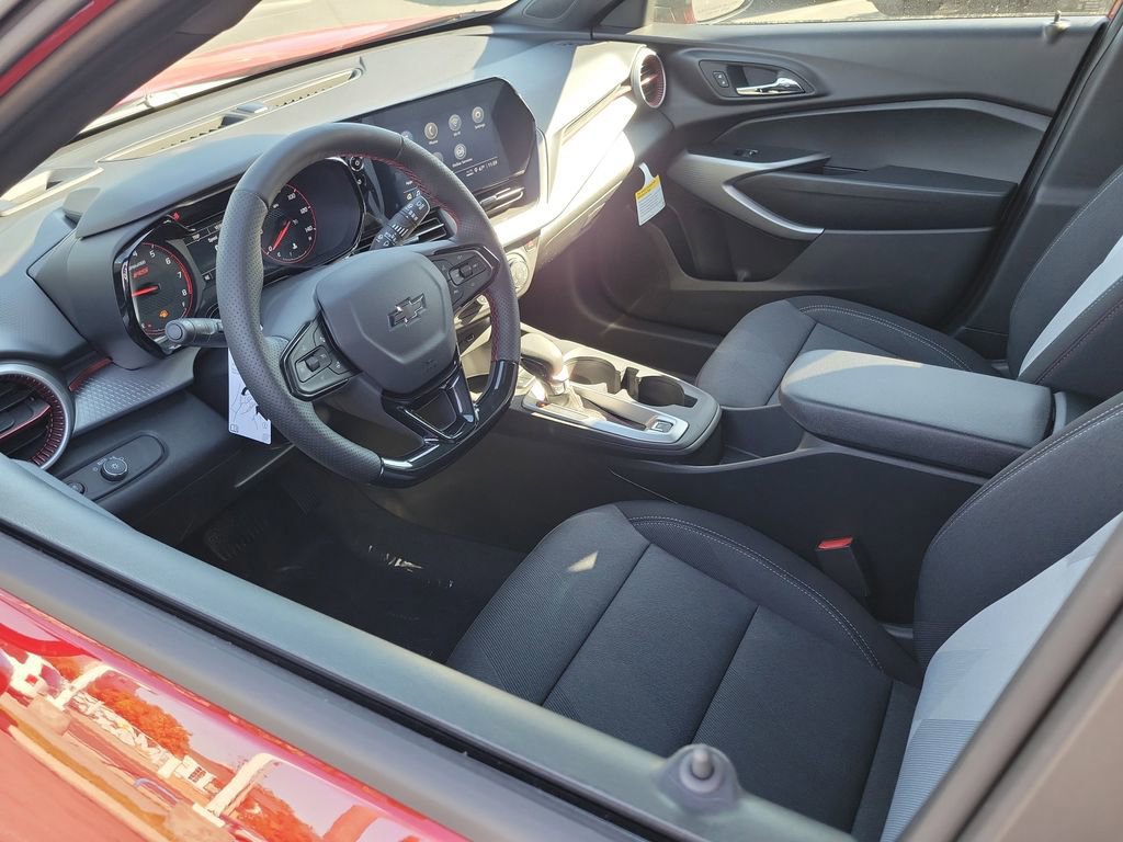 New 2026 Chevrolet Trax RS w/ Driver Confidence Package image 3