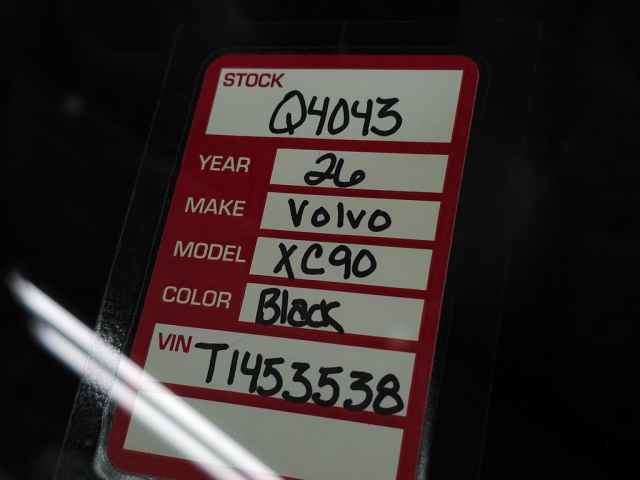 Used 2026 Volvo XC90 B6 Ultra w/ Protection Package image 40