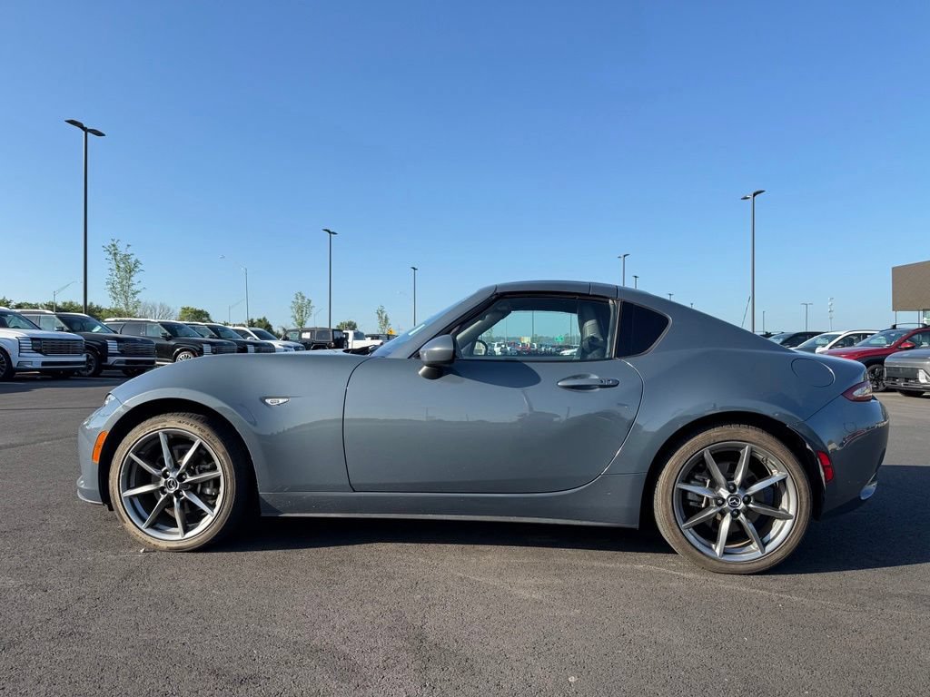 Used 2021 MAZDA MX-5 Miata RF Grand Touring RWD image 8