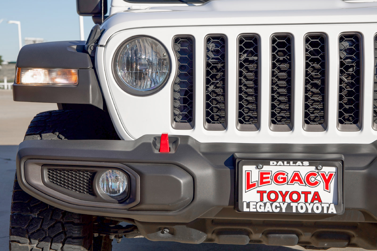 Used 2023 Jeep Gladiator Rubicon w/ Cold Weather Group AWD/4WD image 11