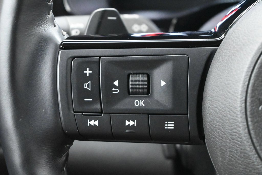Used 2023 Nissan Pathfinder Platinum AWD/4WD image 8