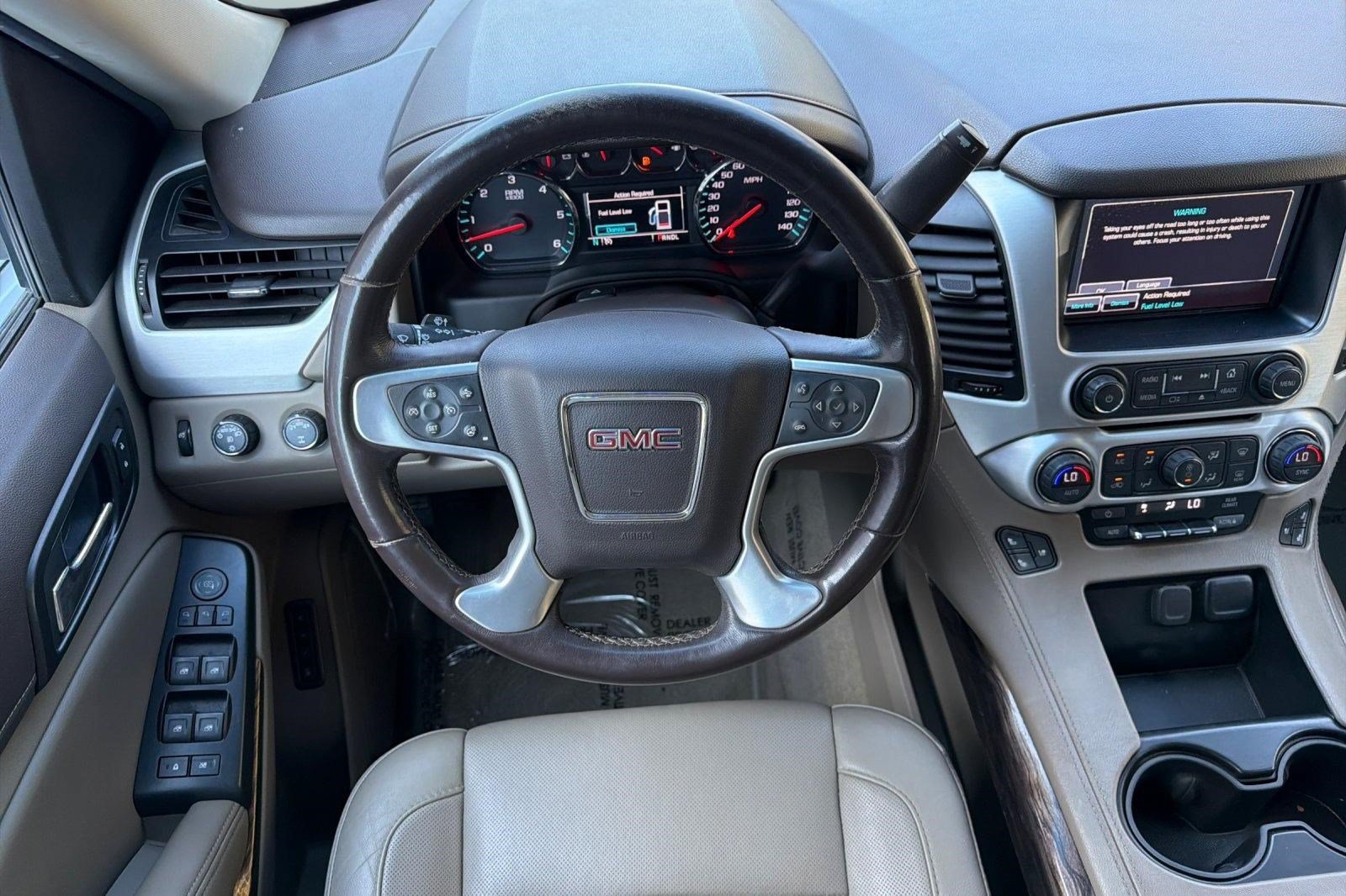 Used 2018 GMC Yukon XL SLT AWD/4WD image 30