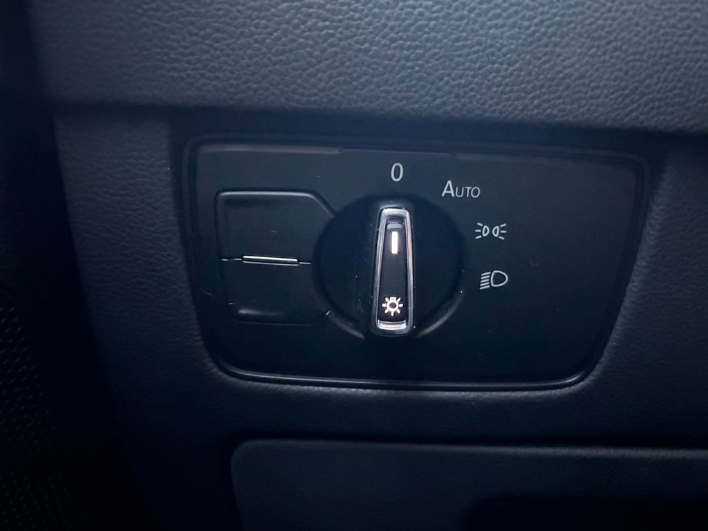 Used 2019 Volkswagen Arteon SE image 19