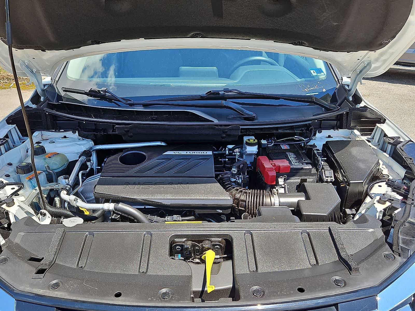 Used 2025 Nissan Rogue SV AWD/4WD image 32