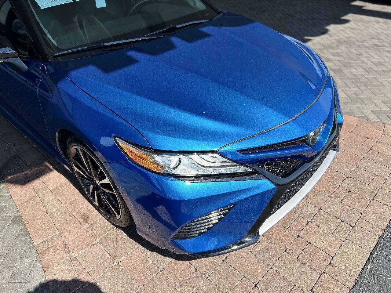 Used 2019 Toyota Camry XSE w/ Navigation Package FWD image 33