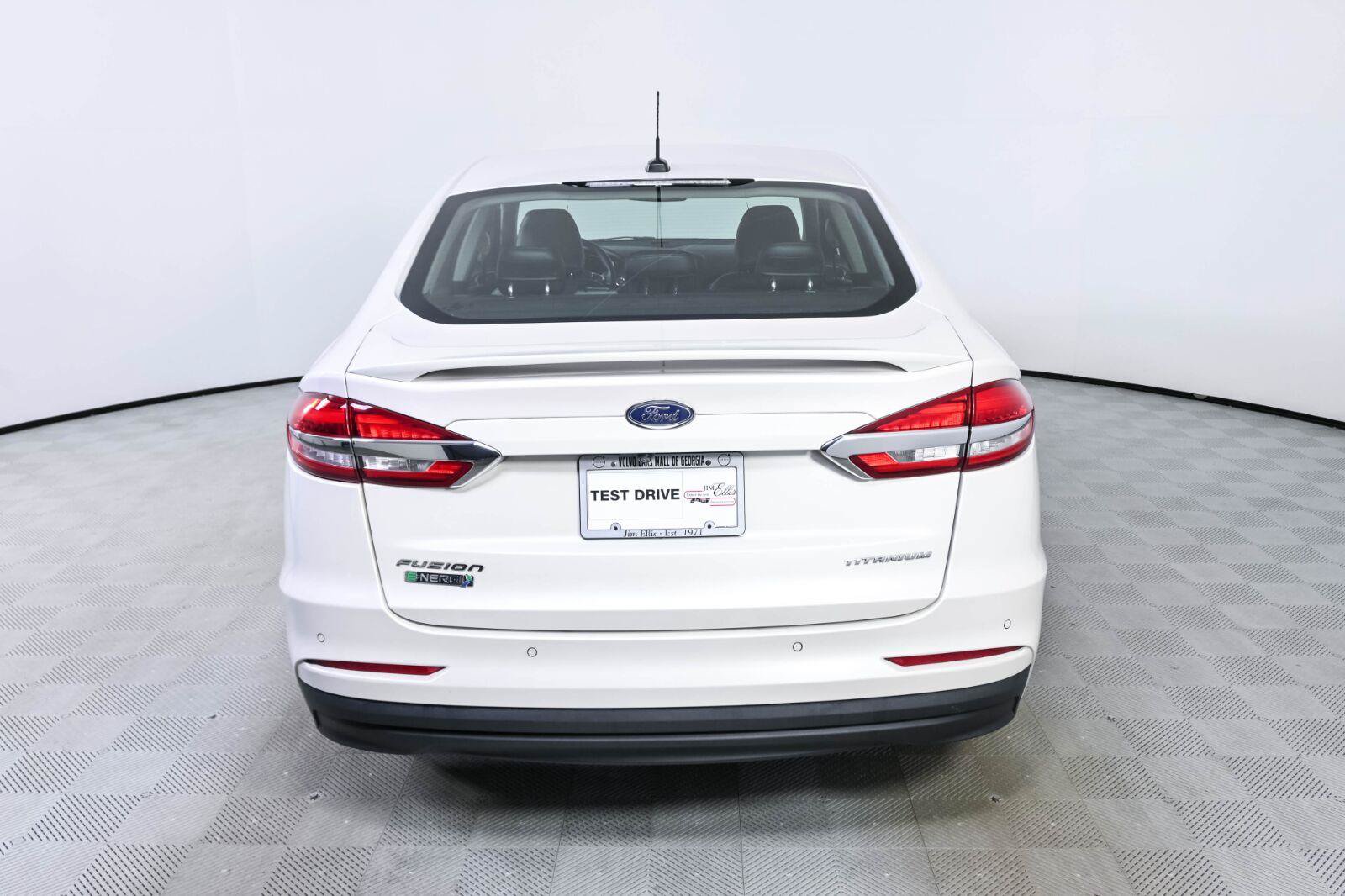 Used 2019 Ford Fusion Energi Titanium FWD image 27