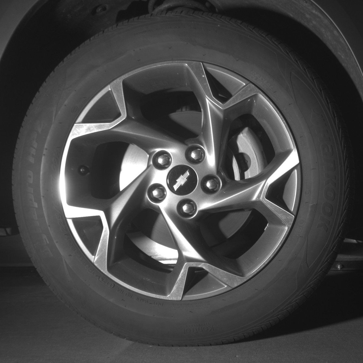 Used 2025 Chevrolet Trax LT FWD image 13