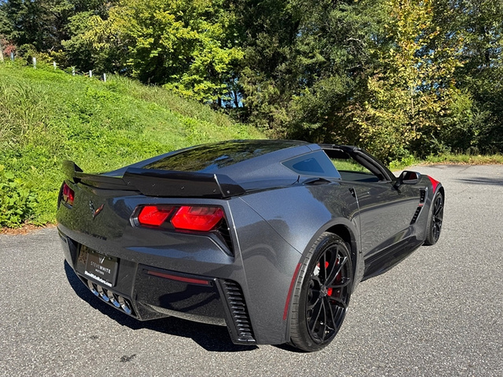 Used 2017 Chevrolet Corvette Grand Sport RWD image 33