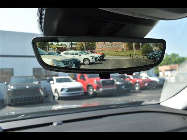 New 2025 Buick Envision Avenir image 16