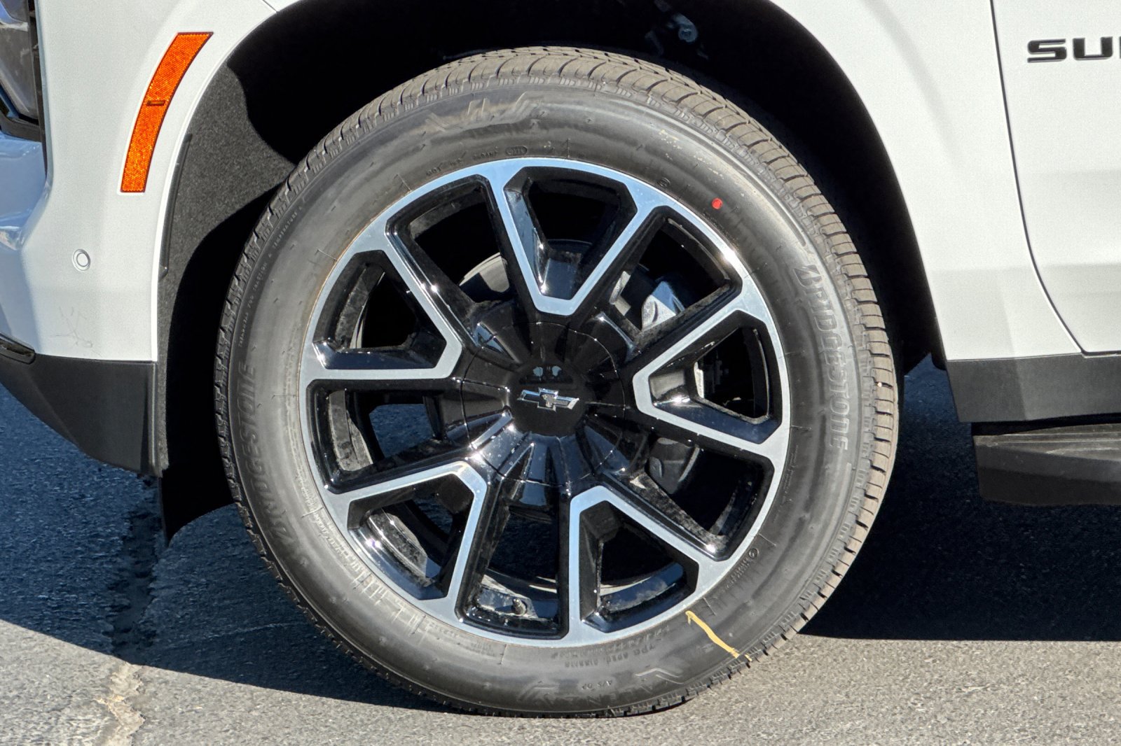 New 2027 Chevrolet Suburban RST w/ Comfort Package AWD/4WD image 26