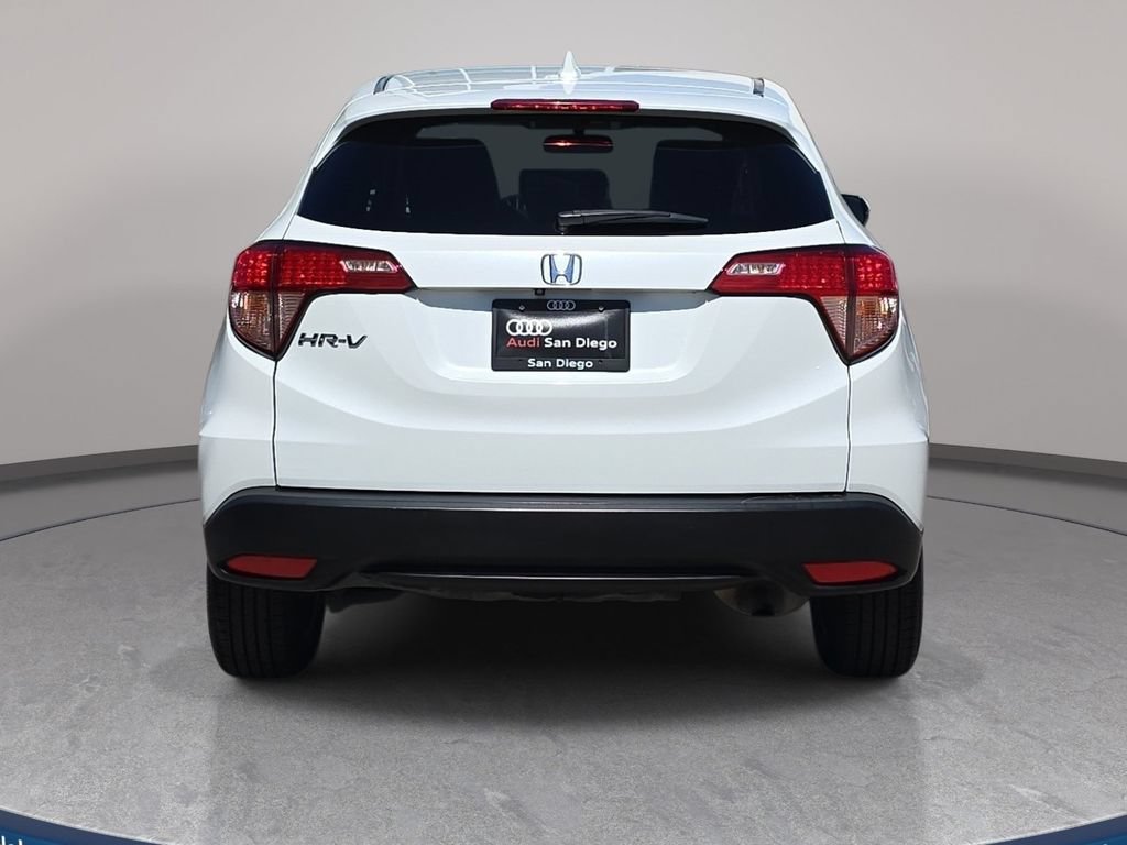 Used 2017 Honda HR-V EX image 7