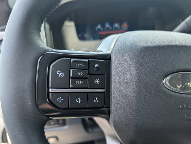 New 2026 Ford F250 Platinum AWD/4WD image 18