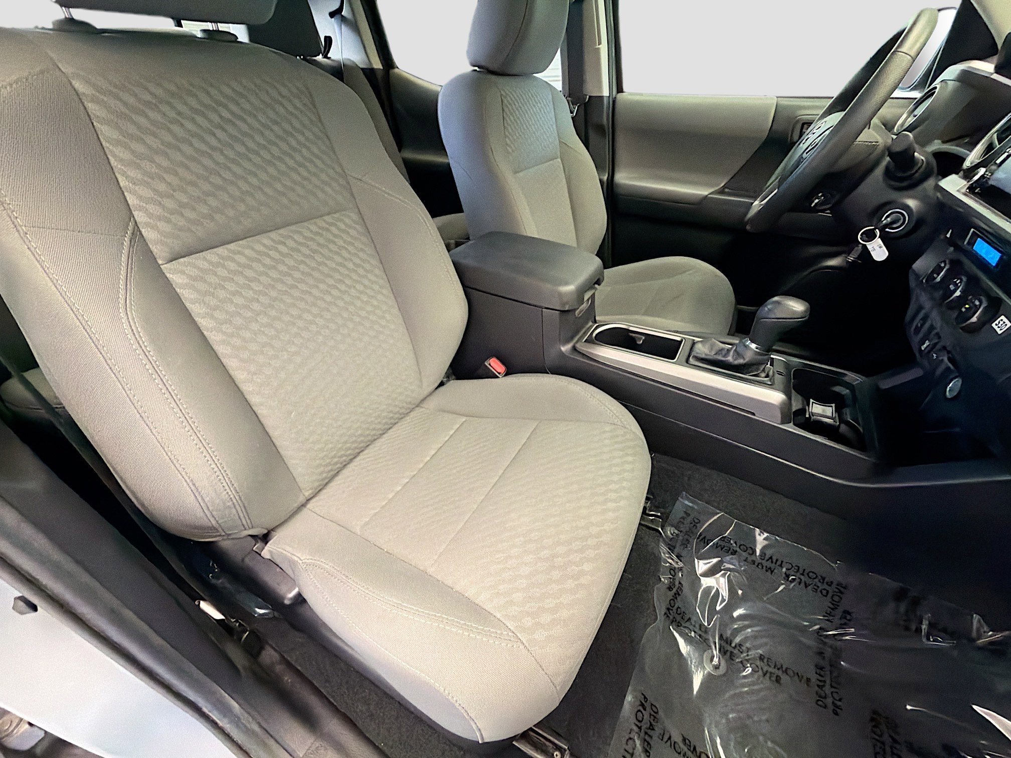 Used 2021 Toyota Tacoma SR5 w/ Blackout Package (TMS) image 16