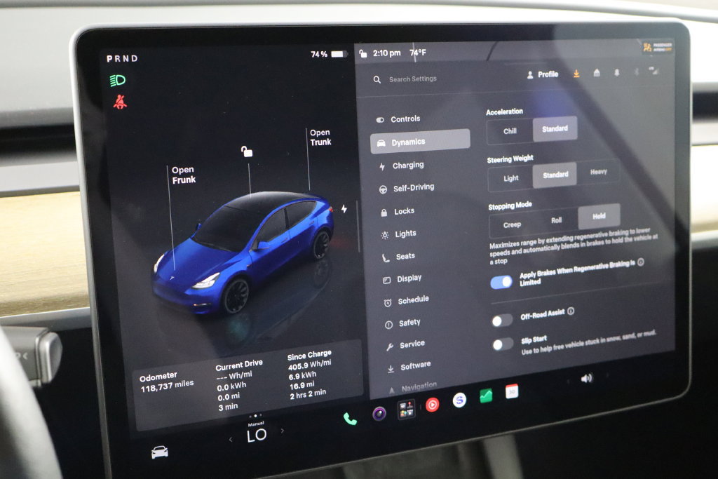 Used 2023 Tesla Model Y Long Range AWD/4WD image 28