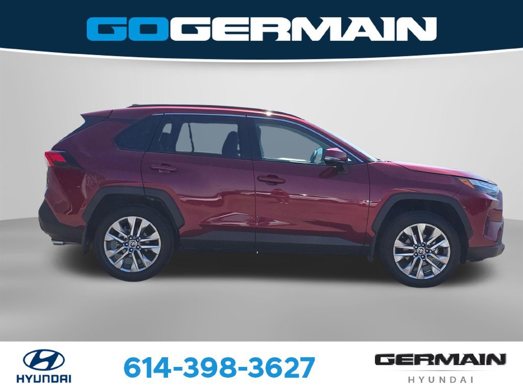 Used 2025 Toyota RAV4 XLE Premium w/ Weather Package AWD/4WD image 7