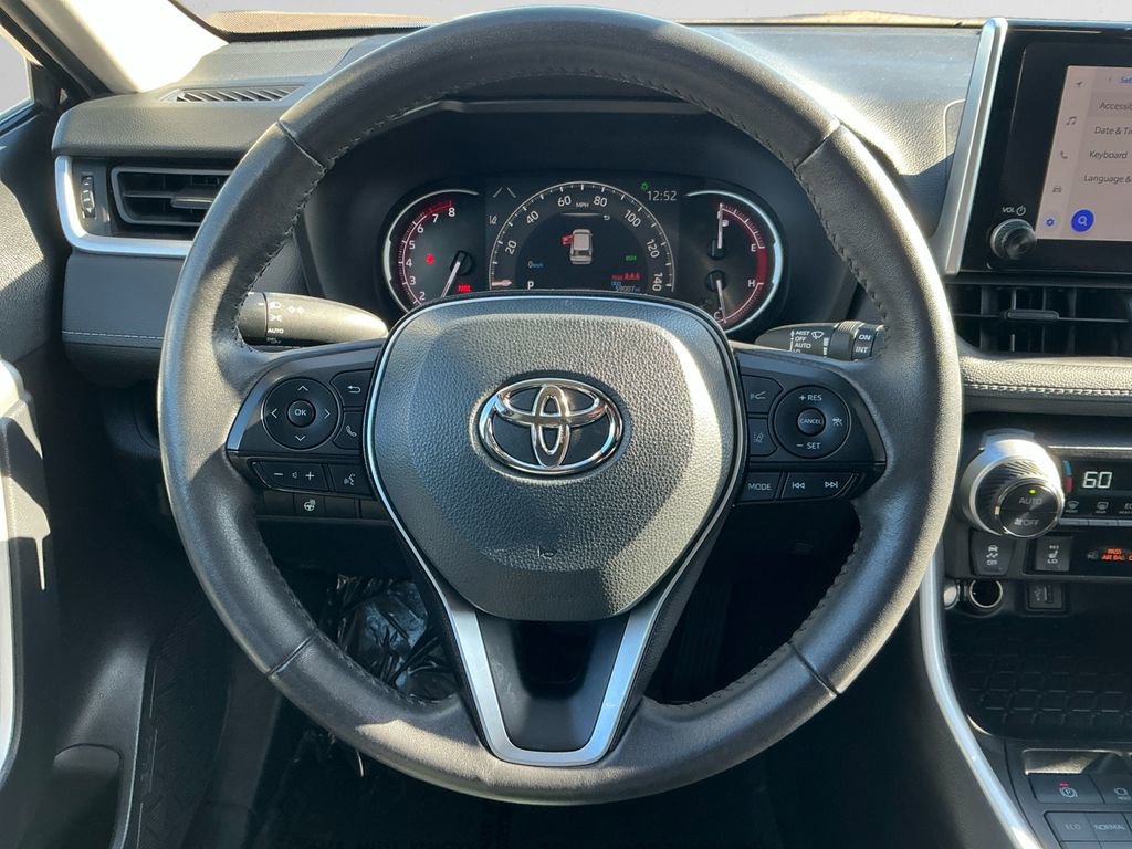 Used 2024 Toyota RAV4 XLE image 12