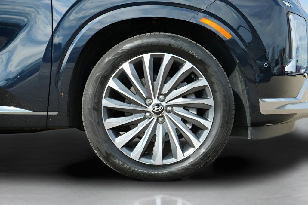 Used 2024 Hyundai Palisade Calligraphy AWD/4WD image 9