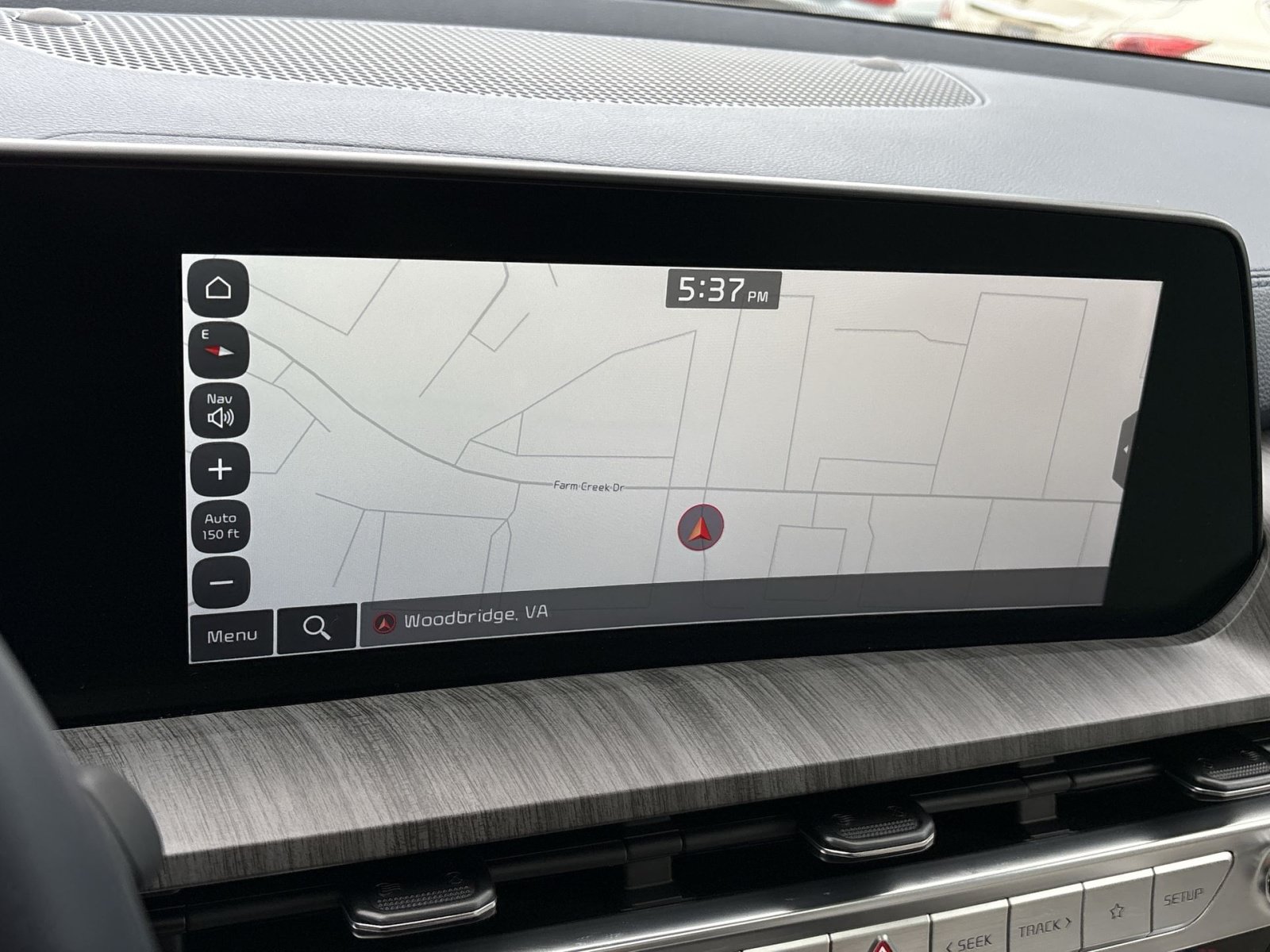 Used 2024 Kia Telluride SX w/ Towing Package FWD image 30