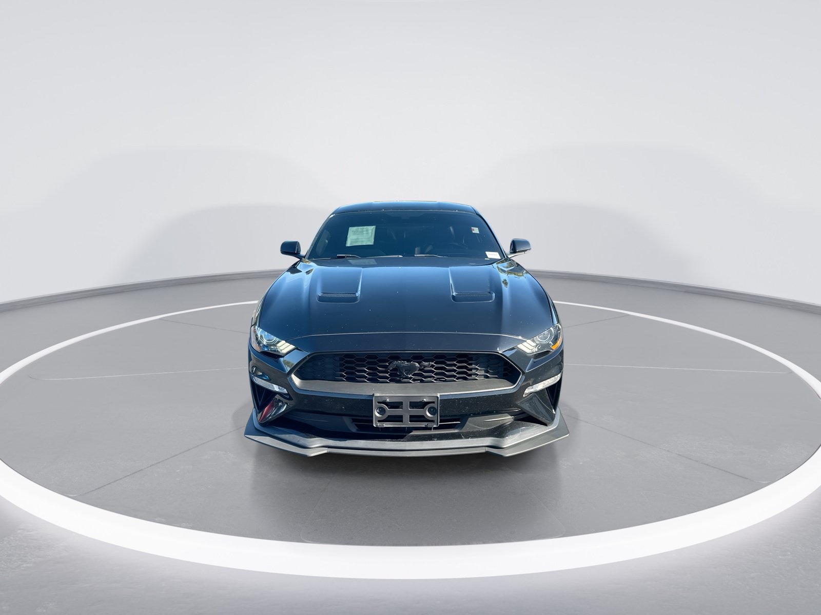 Used 2020 Ford Mustang Premium w/ Black Accent Package RWD image 3