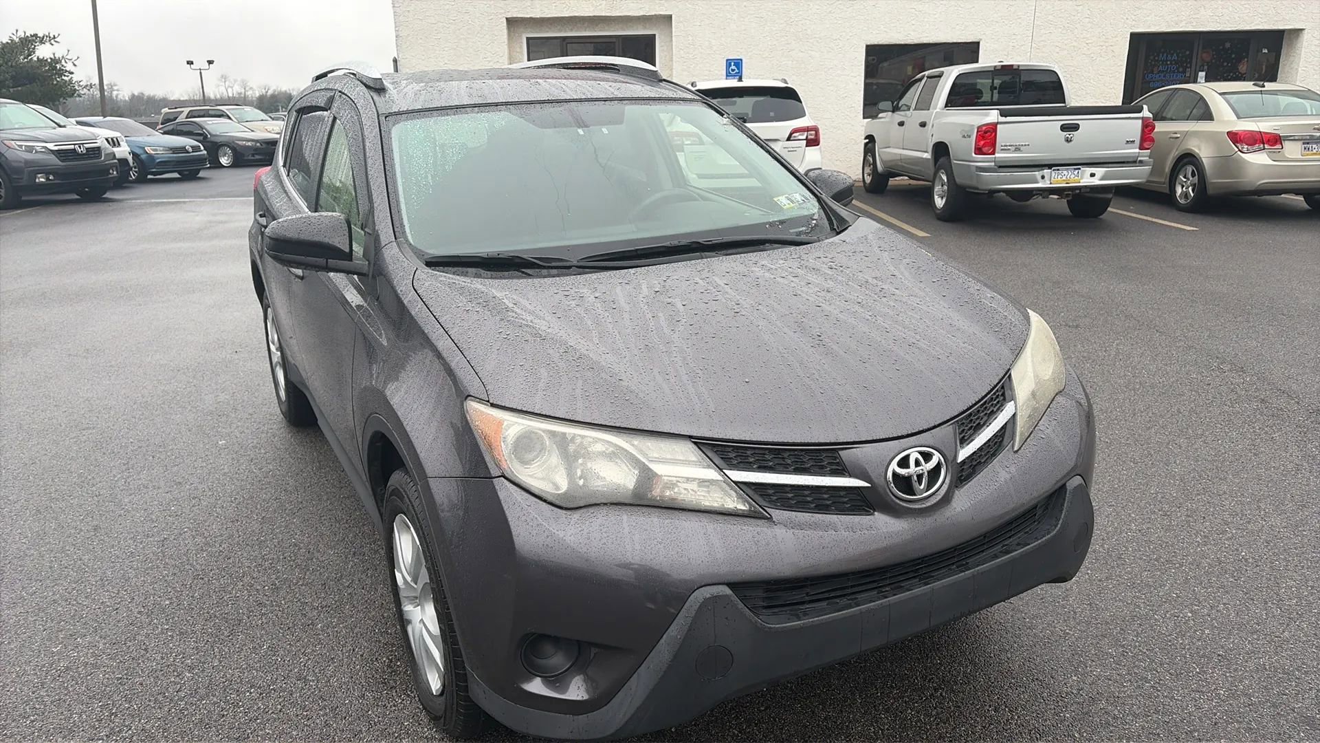 Used 2015 Toyota RAV4 LE image 27