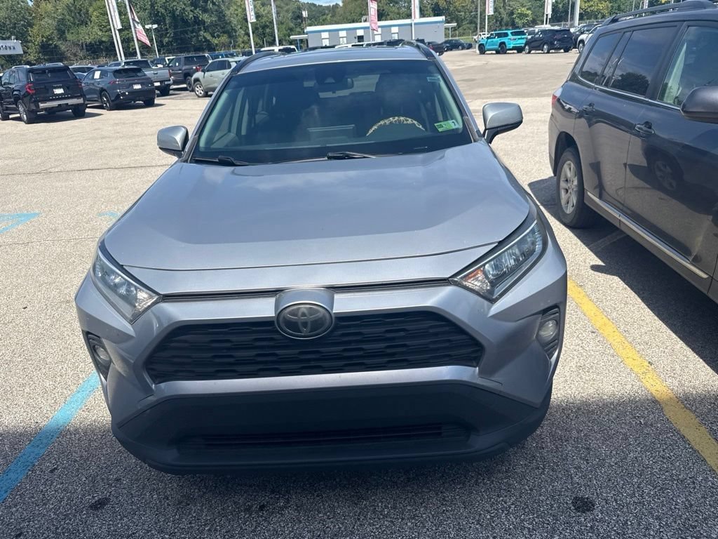Used 2019 Toyota RAV4 XLE w/ All Weather Liner Package AWD/4WD image 2