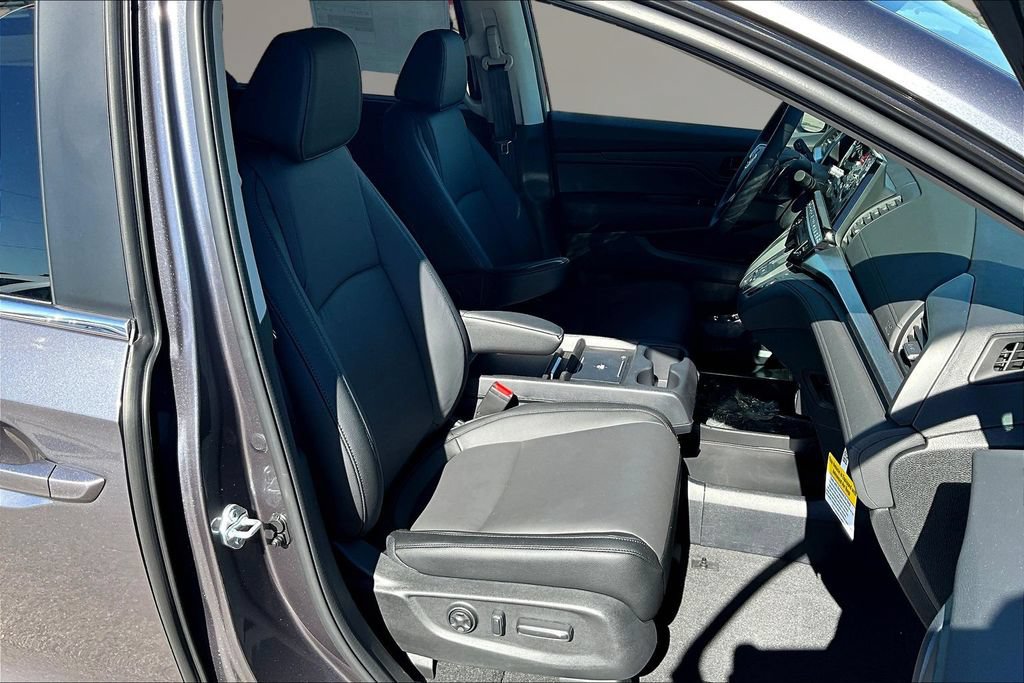 New 2026 Honda Odyssey EX-L image 10