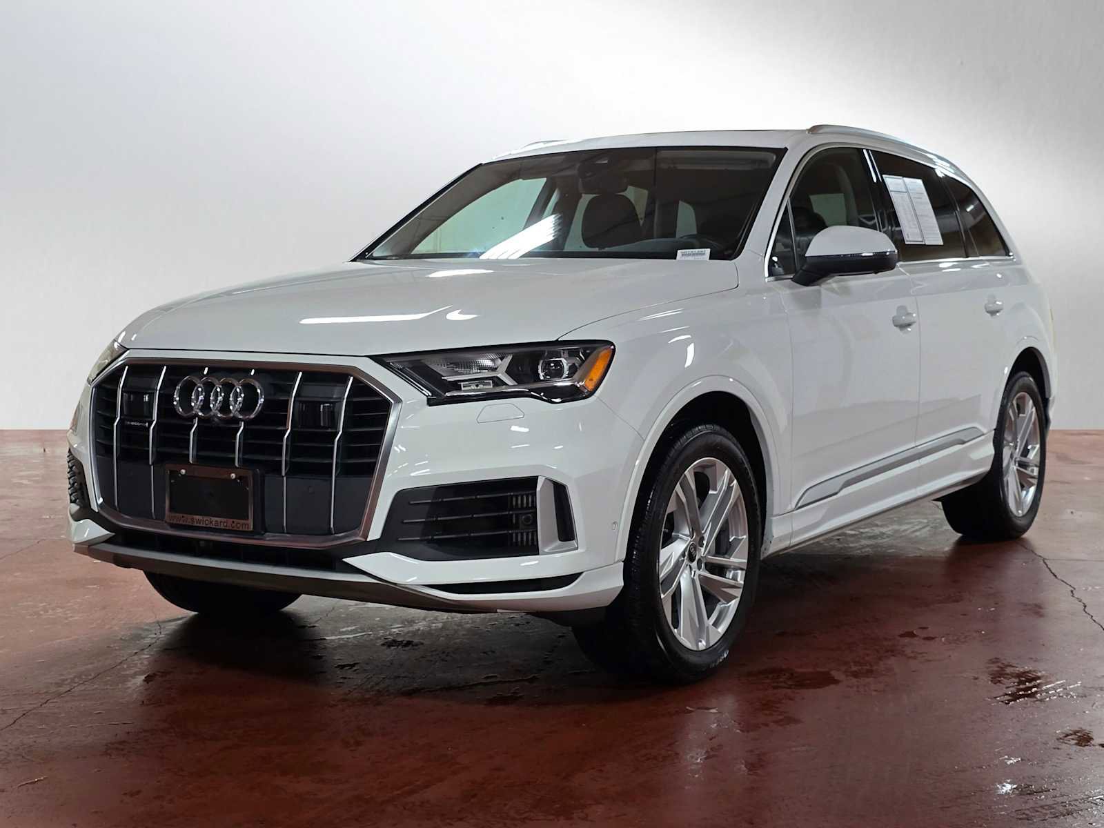 Used 2023 Audi Q7 3.0T Premium Plus image 3