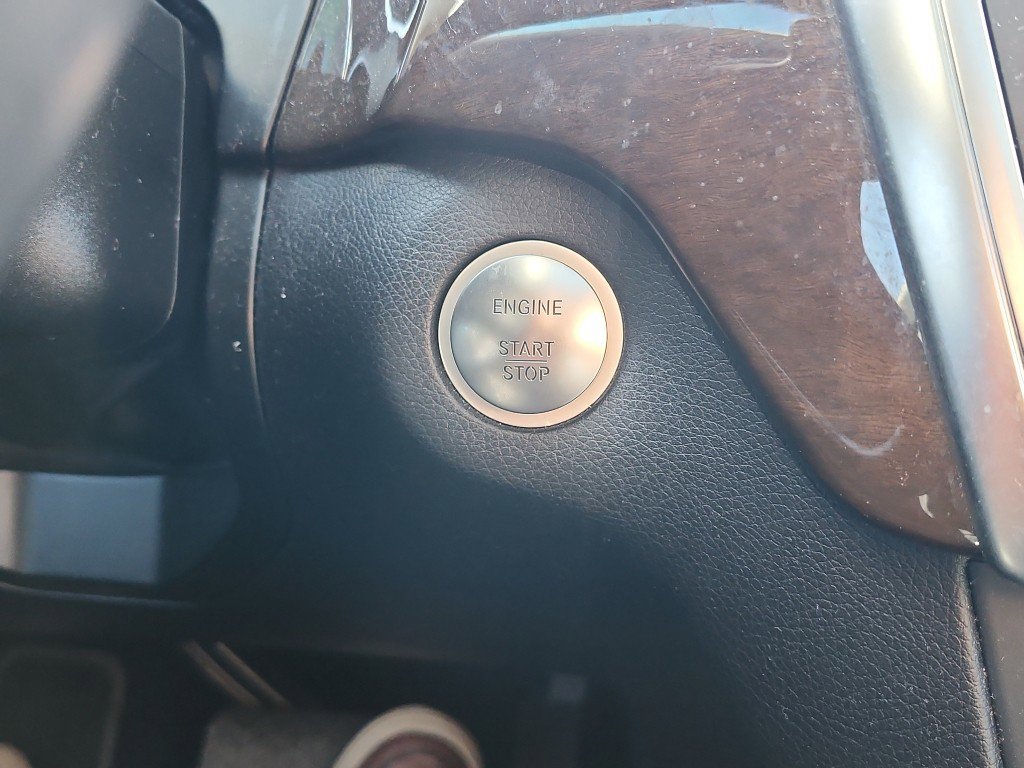 Used 2014 Mercedes-Benz ML 350 BlueTEC 4MATIC image 30