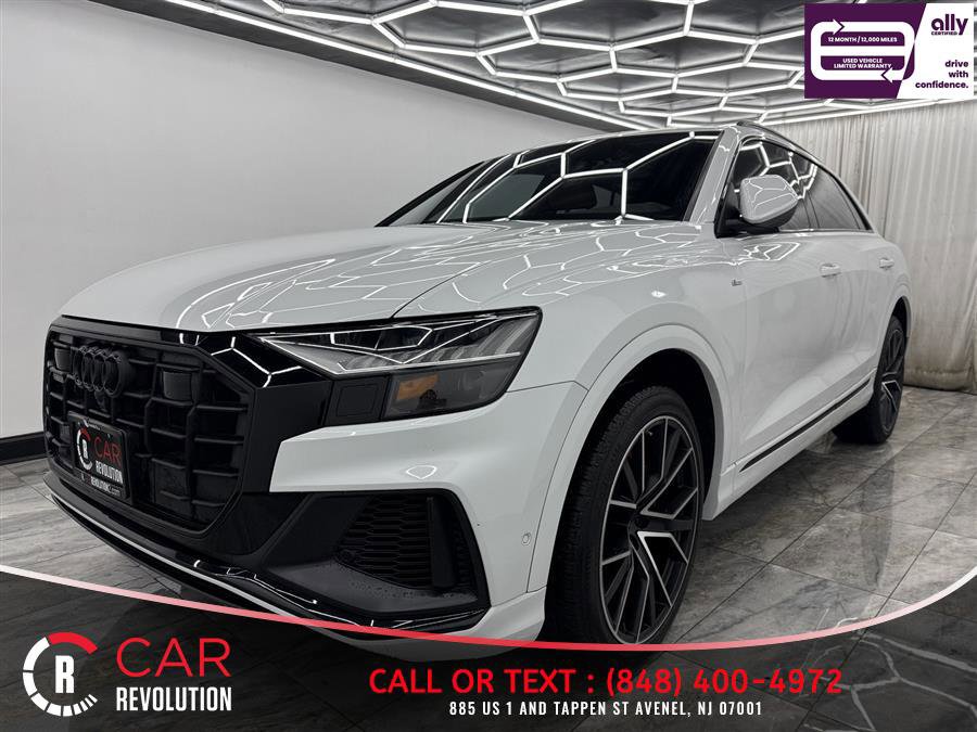Used 2023 Audi Q8 Premium Plus AWD/4WD image 3