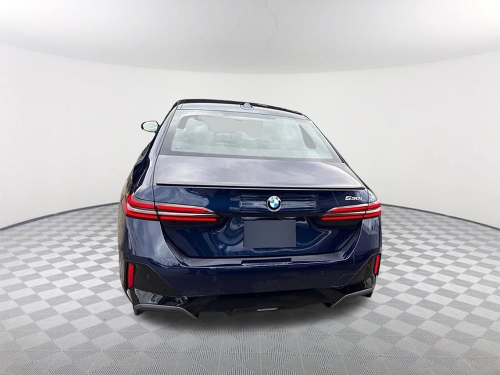 New 2026 BMW 530i w/ M Sport Package RWD image 6