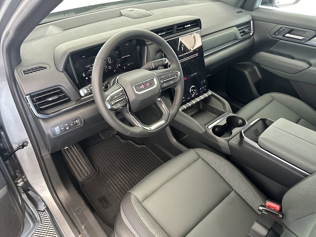 New 2026 GMC Terrain AT4 w/ Technology Package II AWD/4WD image 13