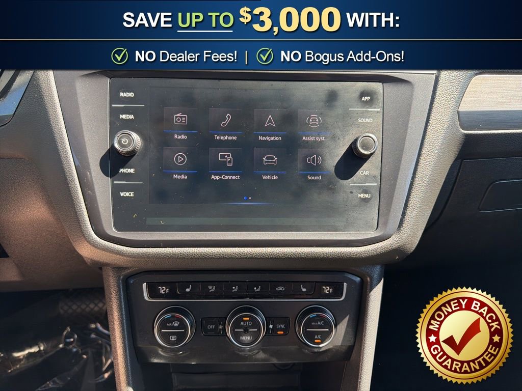 Used 2021 Volkswagen Tiguan SE w/ Panoramic Sunroof Package image 25