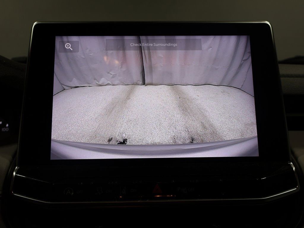 Certified 2024 Jeep Compass Limited image 30