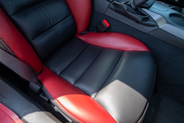 Used 2006 Chevrolet Corvette Z06 w/ Preferred Equipment Group RWD image 32