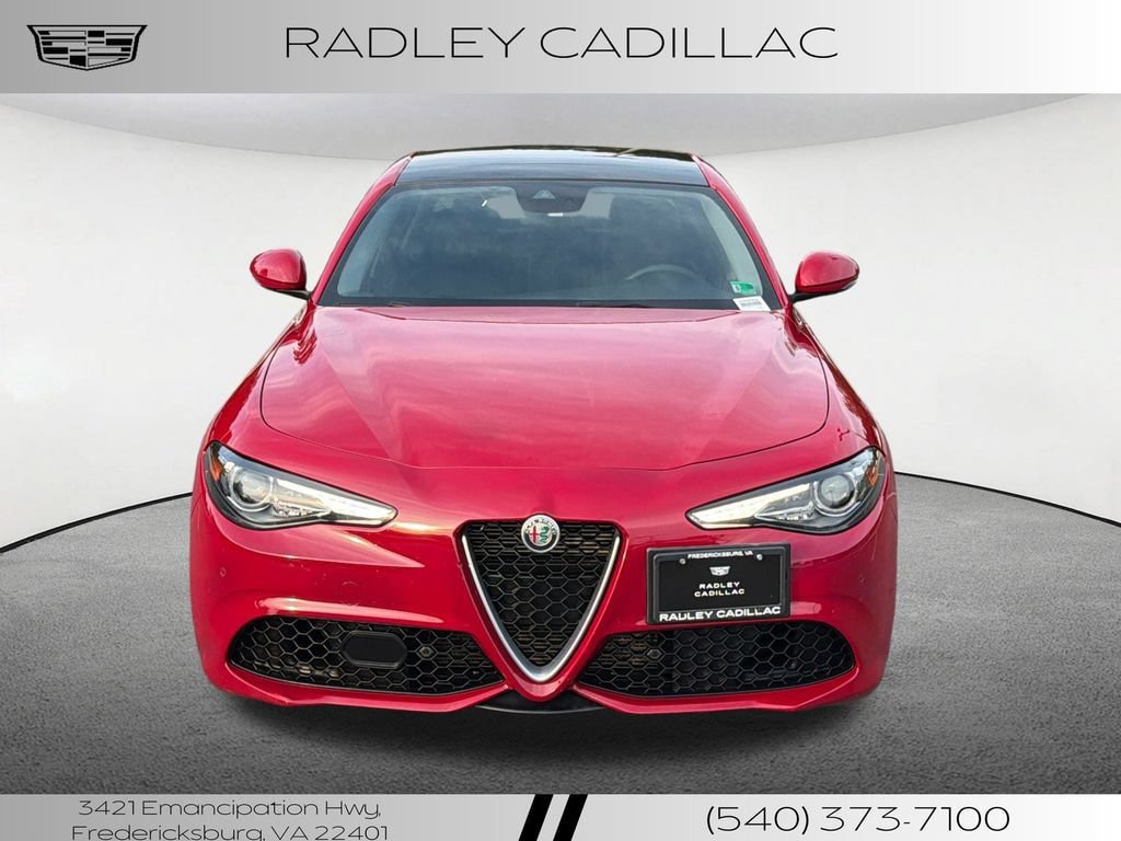 Used 2019 Alfa Romeo Giulia Ti Sport w/ Quick Order Package 22S Sport AWD/4WD image 21