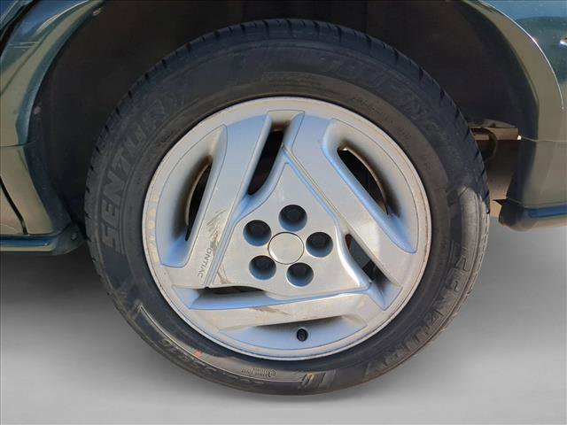 Used 1995 Pontiac Grand Am SE image 14