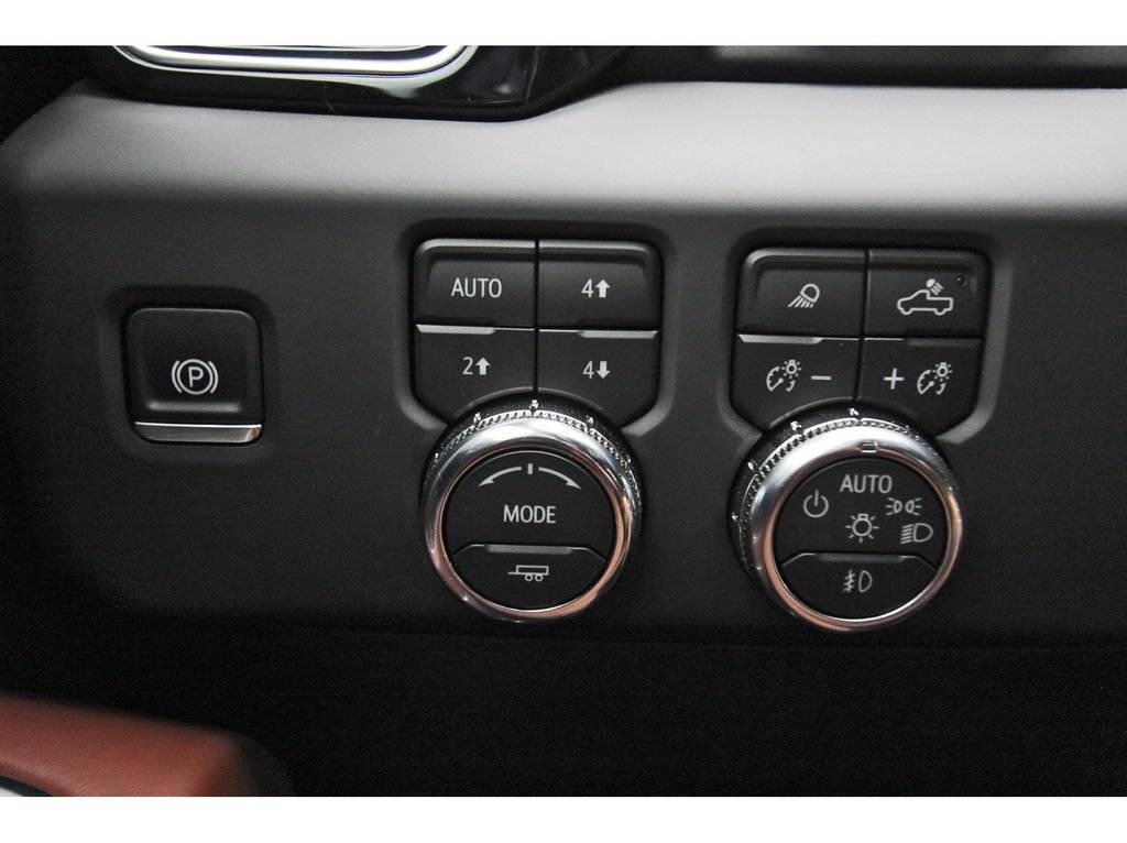 Used 2025 GMC Sierra 1500 Denali Ultimate AWD/4WD image 18