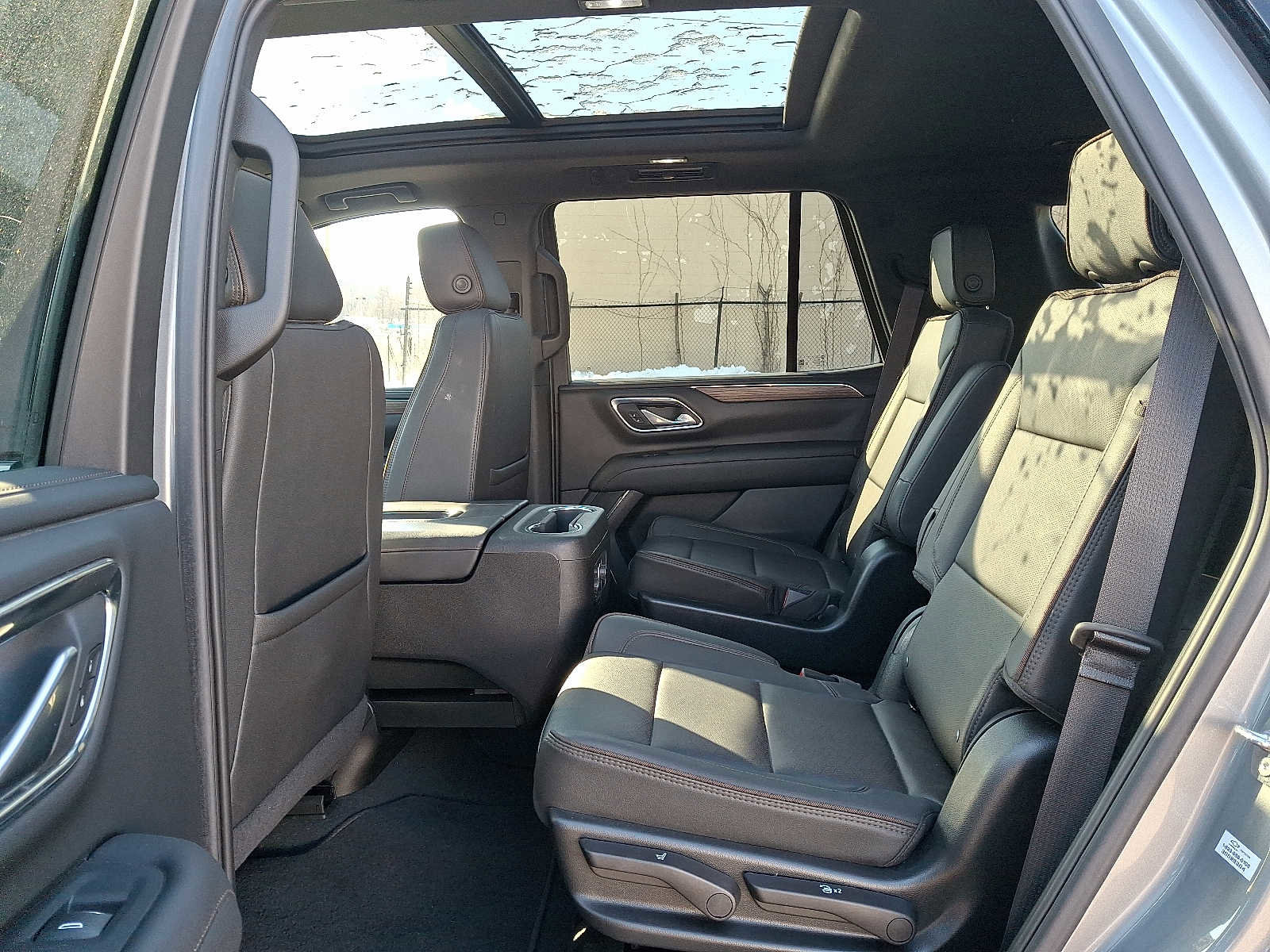 Used 2023 Chevrolet Tahoe High Country w/ Premium Package 2 image 10