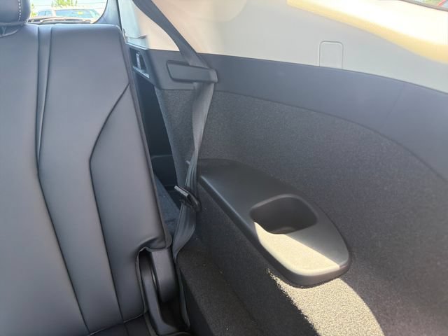 Used 2025 Acura MDX SH-AWD w/ Technology Package image 38