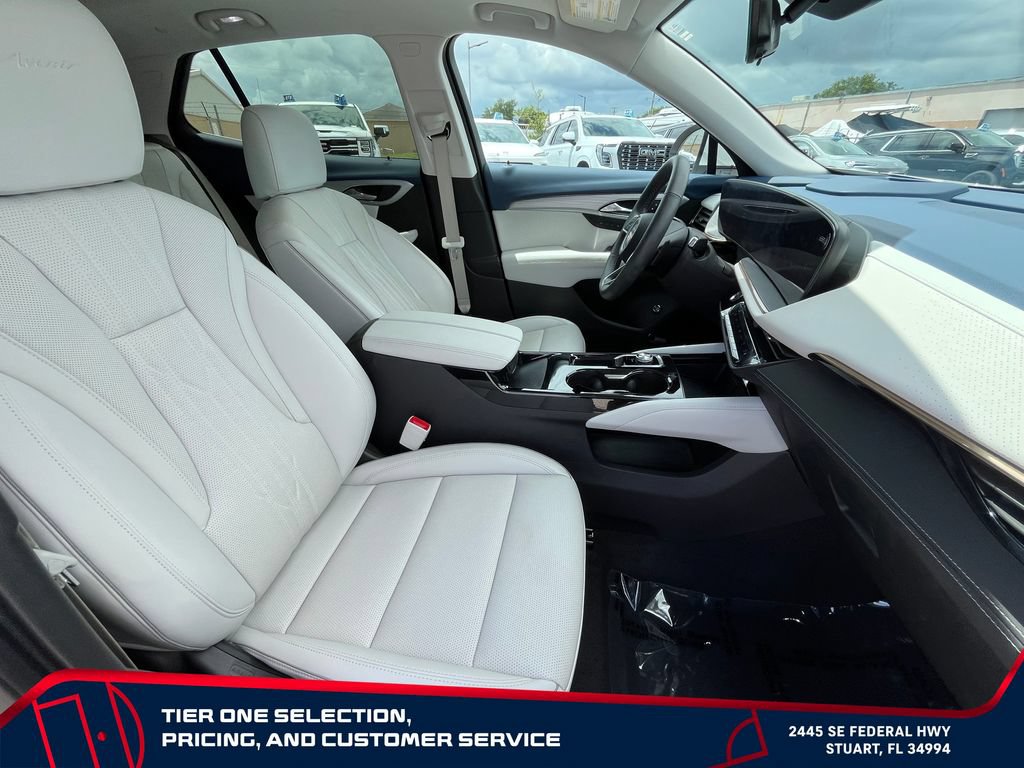 Used 2025 Buick Envision Avenir AWD/4WD image 20