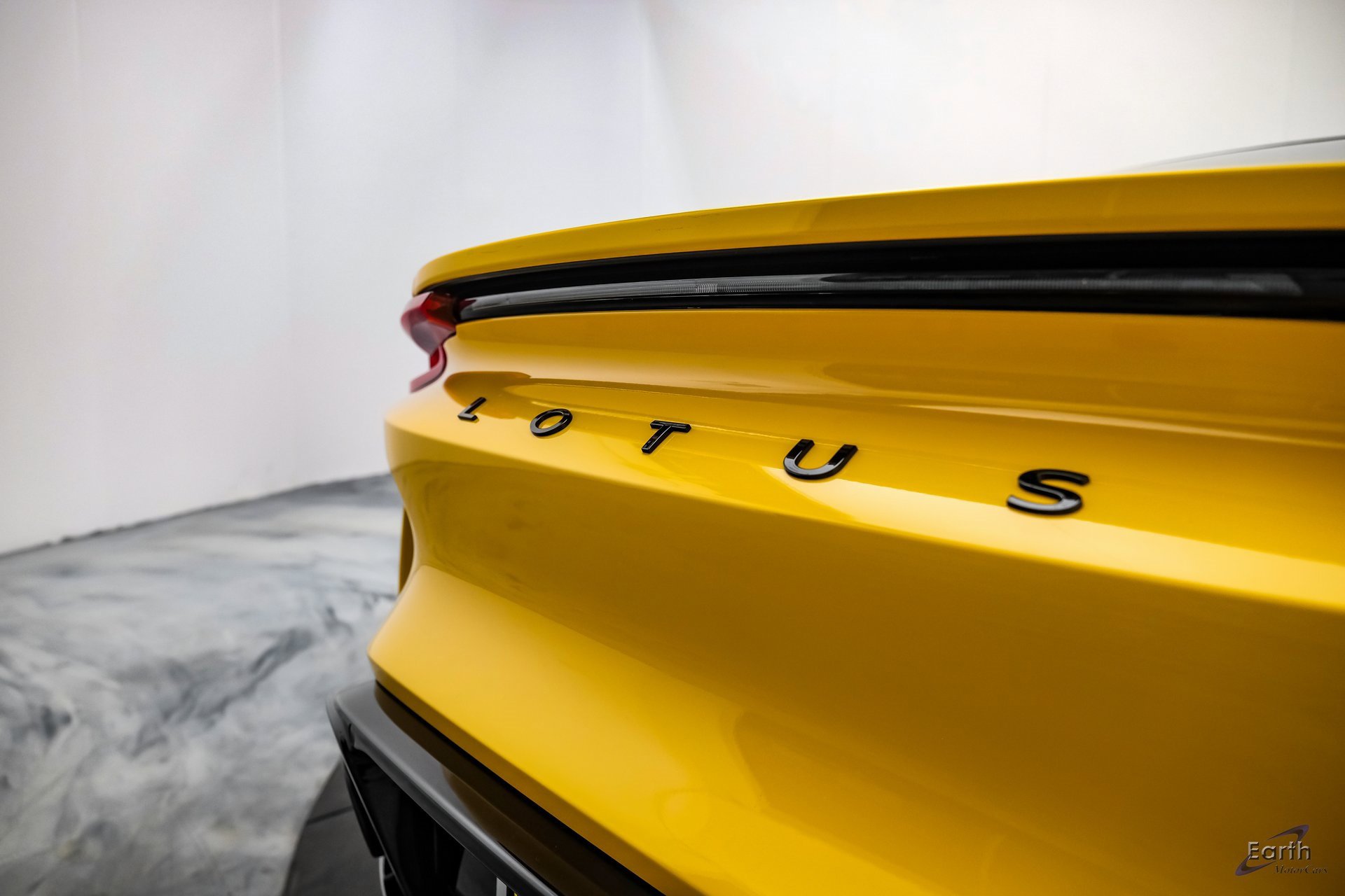 Used 2024 Lotus Emira First Edition image 33