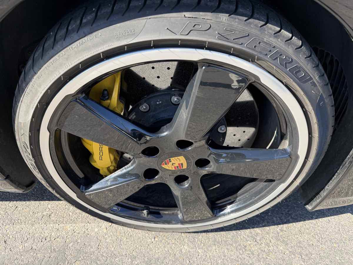 Used 2019 Porsche 911 Turbo S image 9