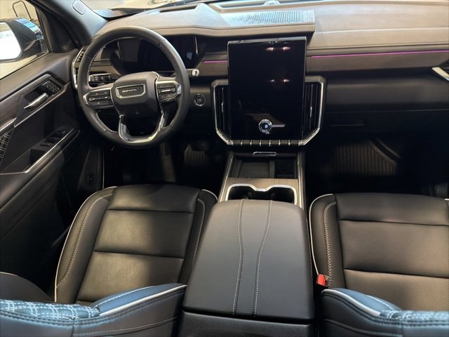 Used 2025 GMC Acadia Denali w/ LPO, Cargo Package image 22