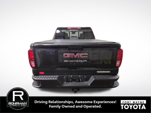 Used 2025 GMC Sierra 1500 Elevation w/ Preferred Package AWD/4WD image 9