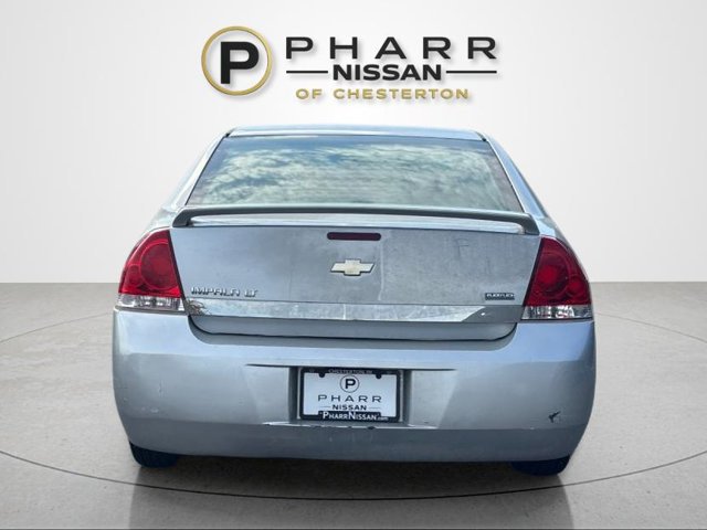Used 2010 Chevrolet Impala LT FWD image 4