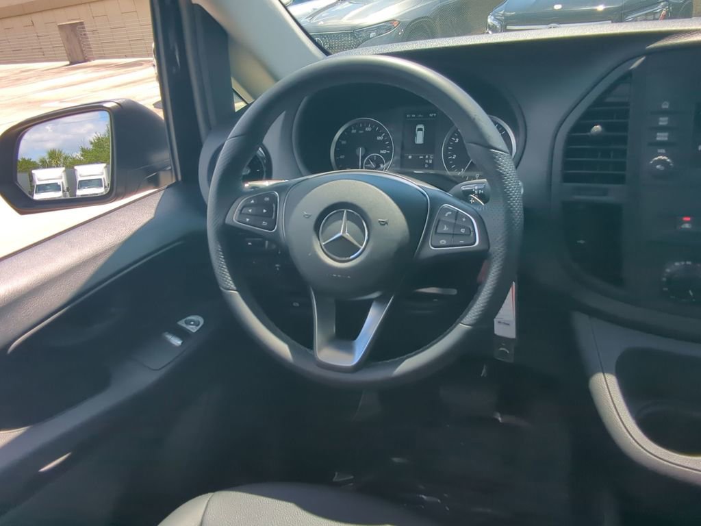 Certified 2023 Mercedes-Benz Metris Passenger image 3